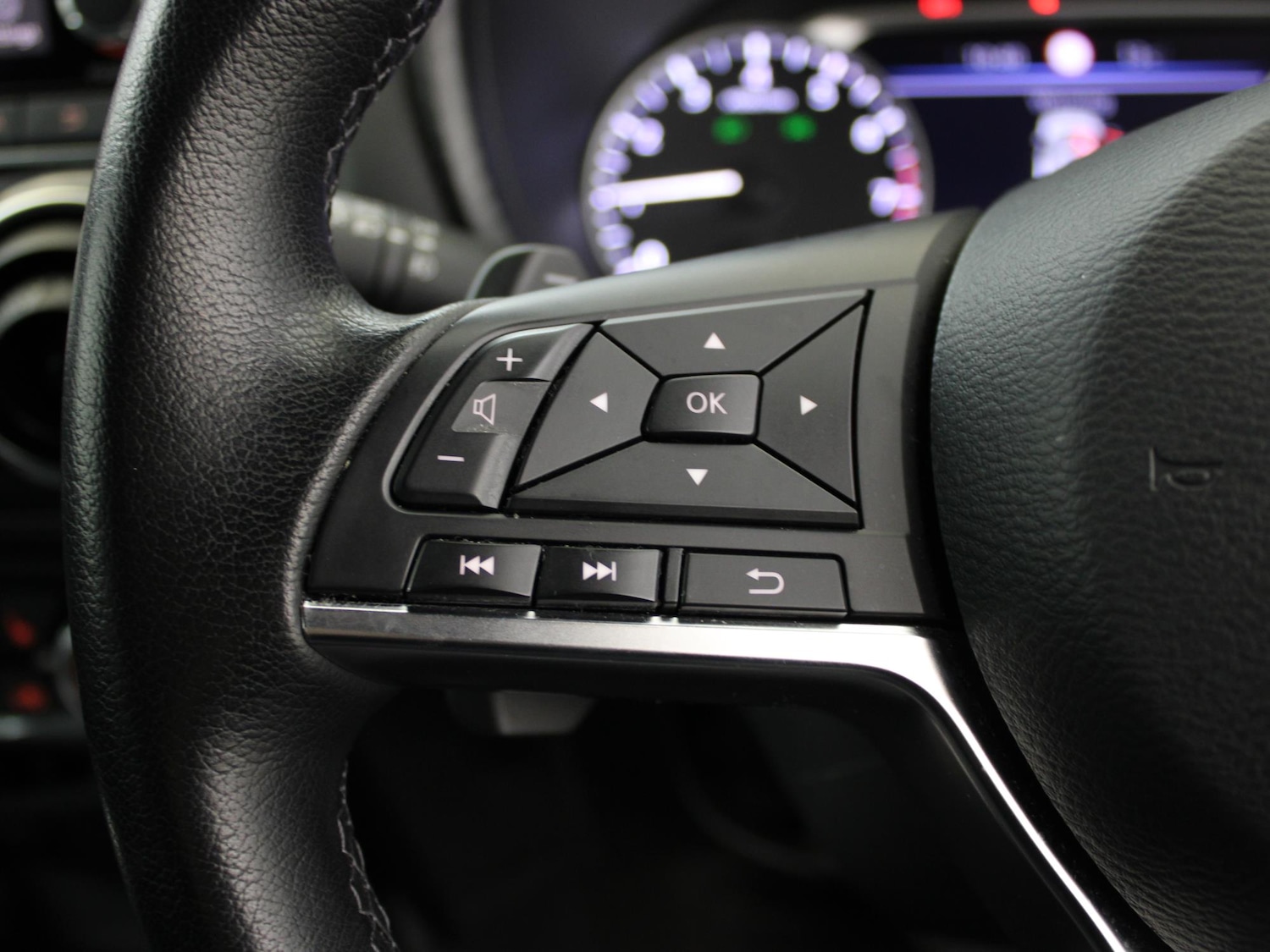 Used Nissan Juke 2022 for sale - 77099669: Photo 33