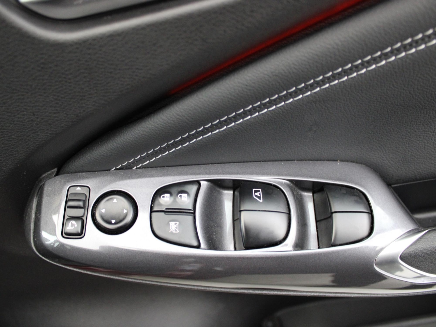 Used Nissan Juke 2022 for sale - 77099669: Photo 39