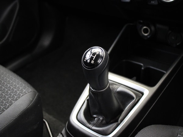 Used Suzuki Swift 2022 for sale - 76249547: Photo 24