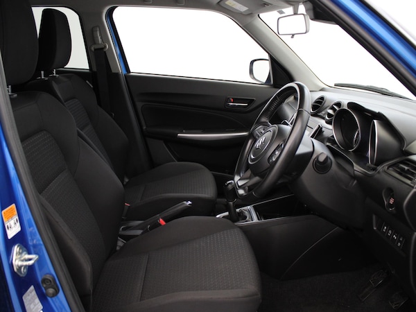 Used Suzuki Swift 2022 for sale - 76249547: Photo 9