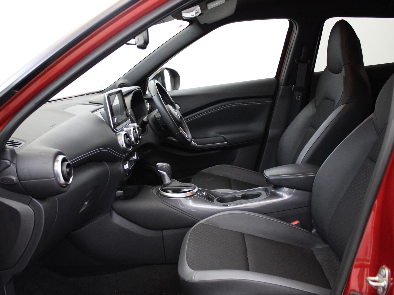 Used Nissan Juke 2023 for sale - 76442666: Photo 9