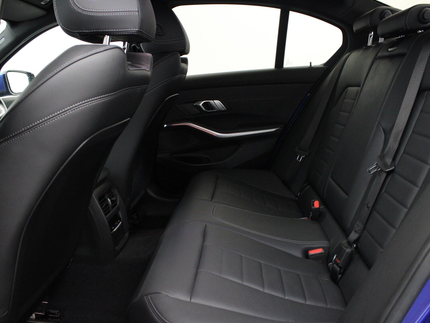 Used BMW 3 Series 2022 for sale - 77561198: Photo 11