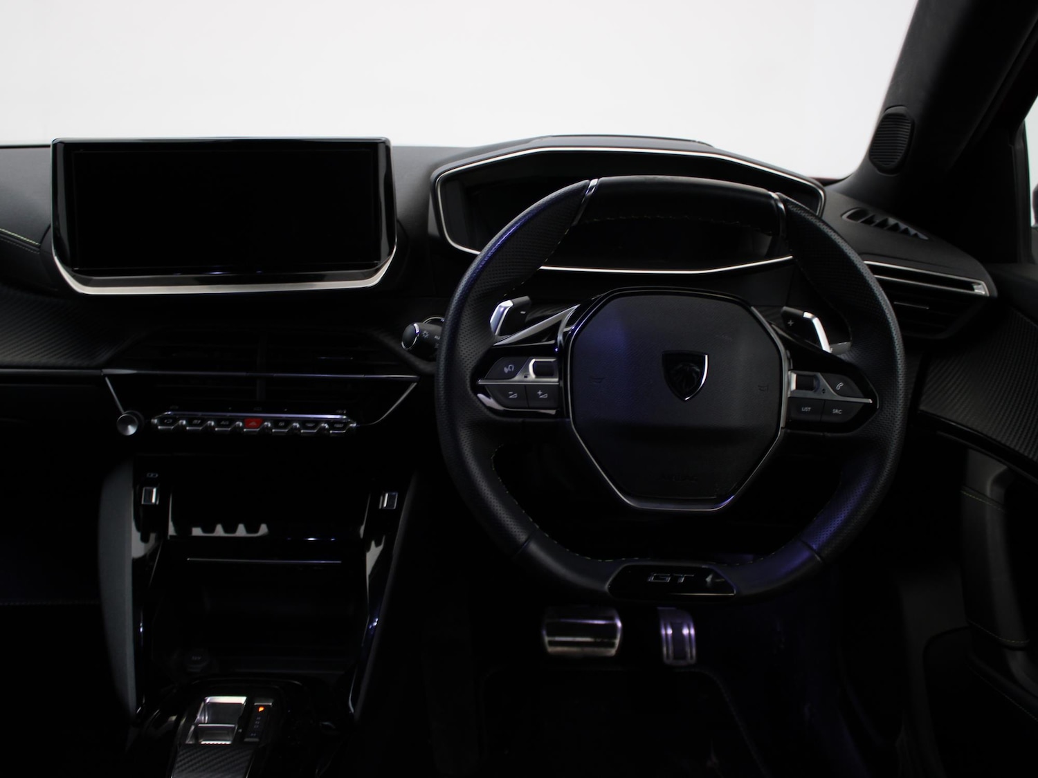 Used Peugeot 2008 2023 for sale - 76916456: Photo 14