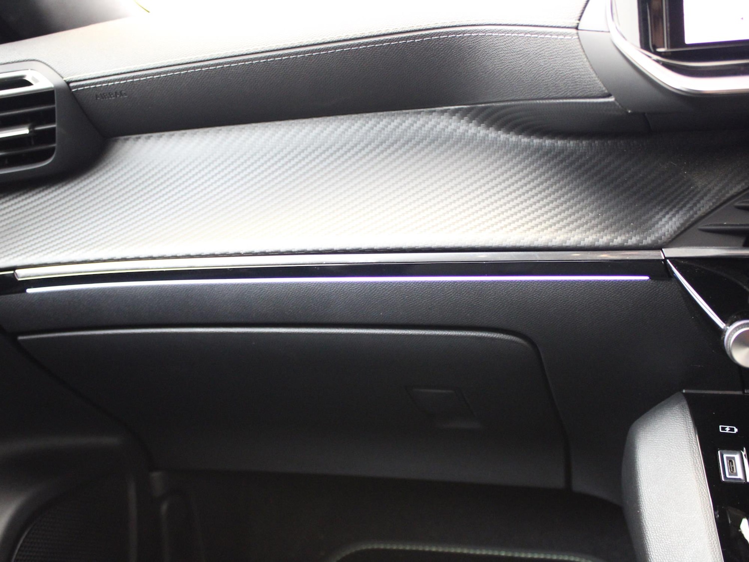 Used Peugeot 2008 2023 for sale - 76916456: Photo 34