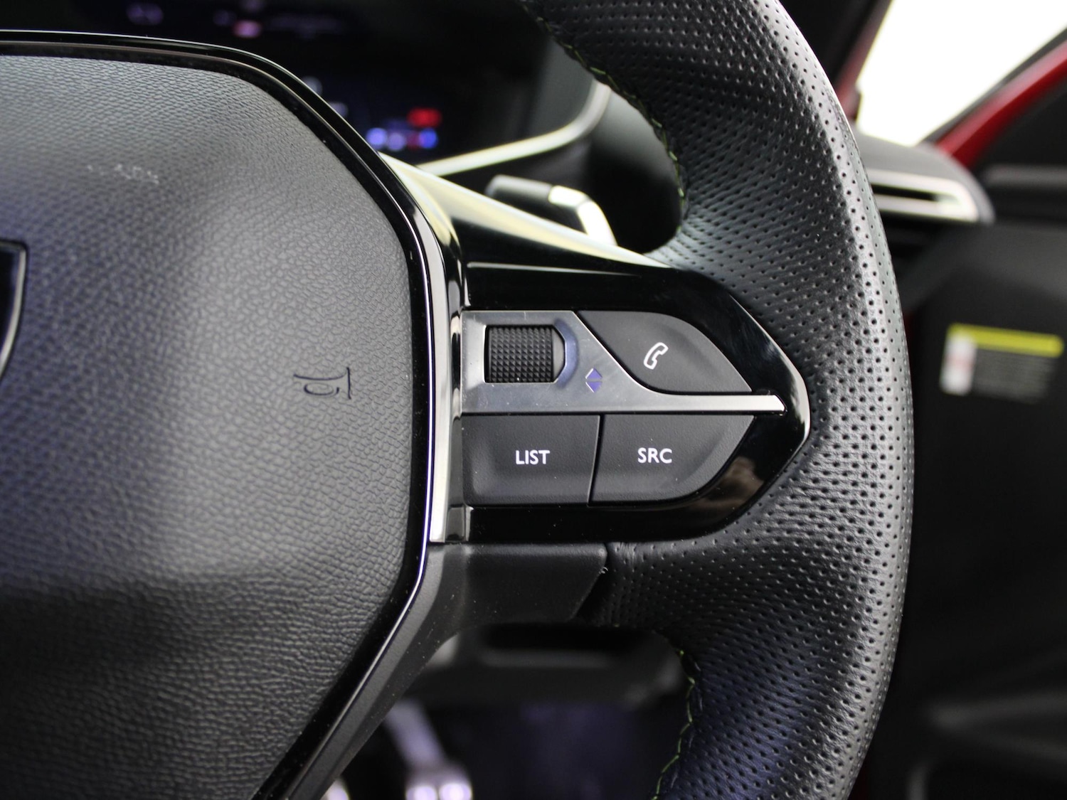 Used Peugeot 2008 2023 for sale - 76916456: Photo 38