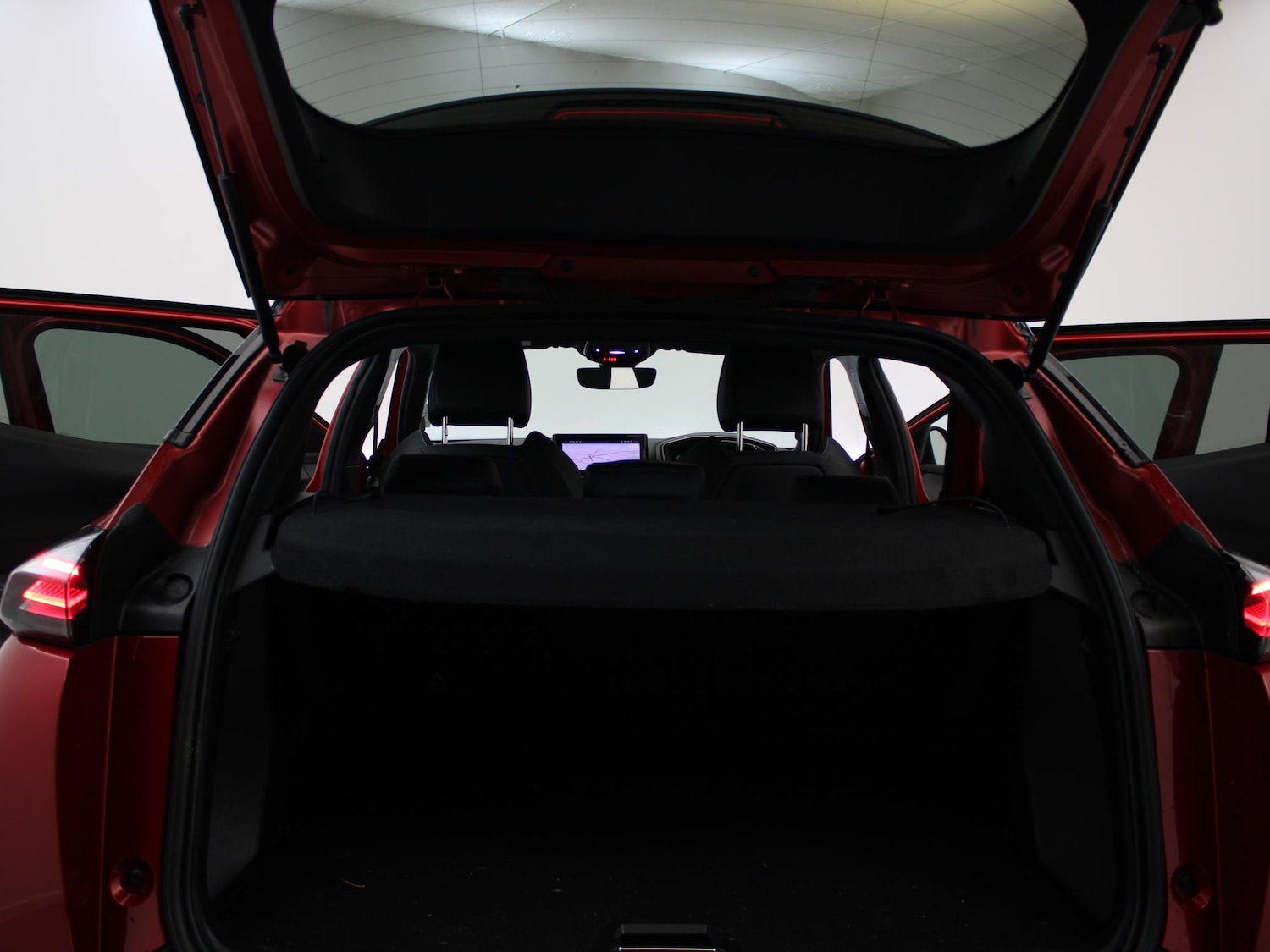 Used Peugeot 2008 2023 for sale - 76916456: Photo 43