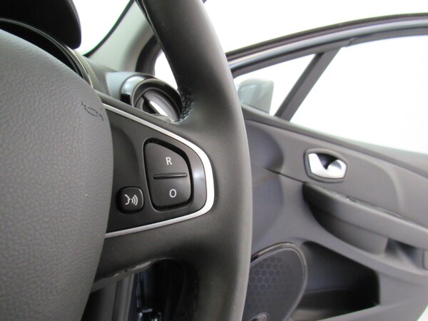 Used Renault Clio 2019 for sale - 76016612: Photo 20