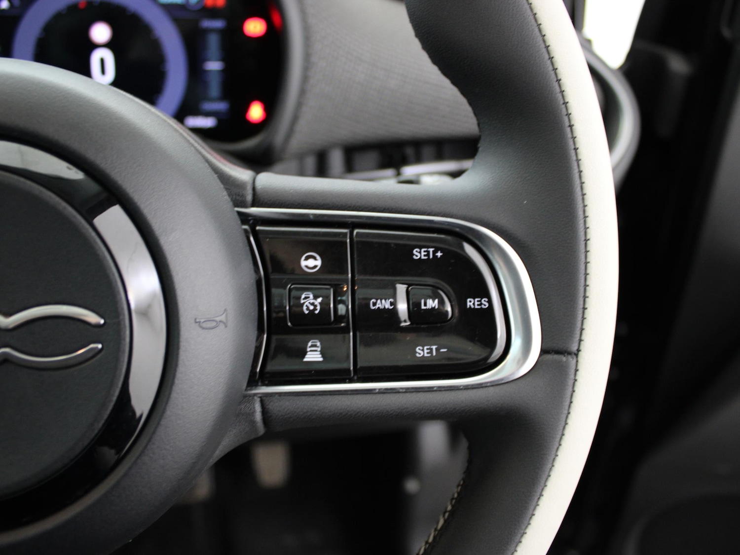 Used Fiat 500 2022 for sale - 76411679: Photo 38