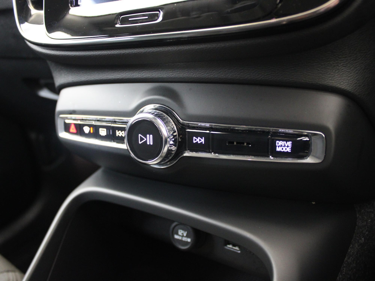 Used Volvo XC40 2020 for sale - 77348463: Photo 29