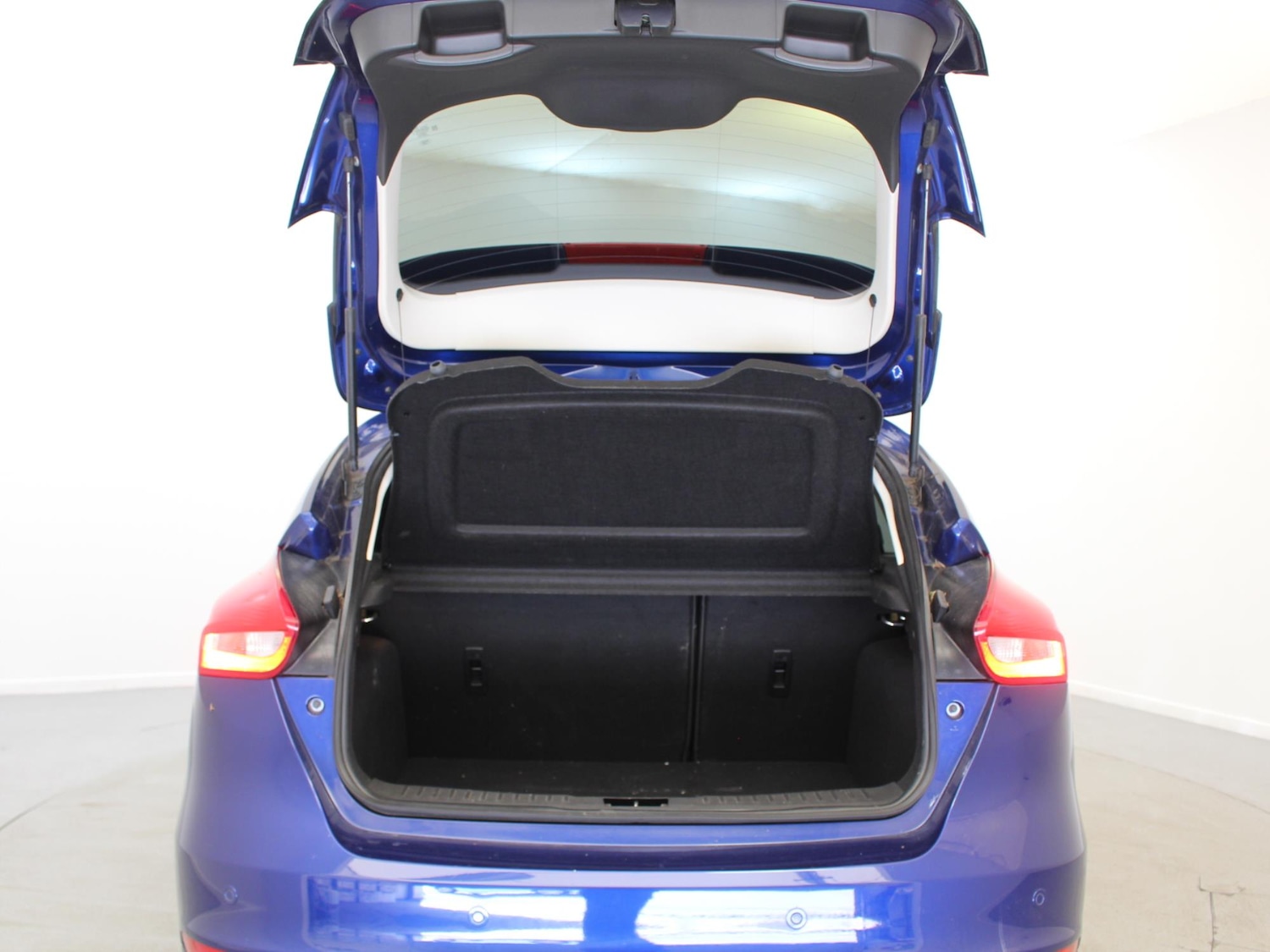 Used Ford Focus 2017 for sale - 78024692: Photo 25