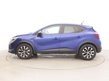 Used Renault Captur 2023 for sale - 78038104: Photo