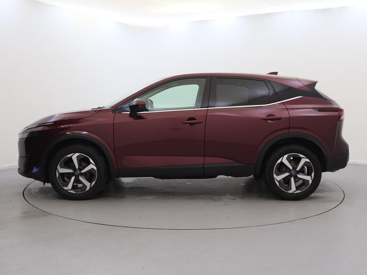 Used Nissan Qashqai 2023 for sale - 75736932: Photo 4