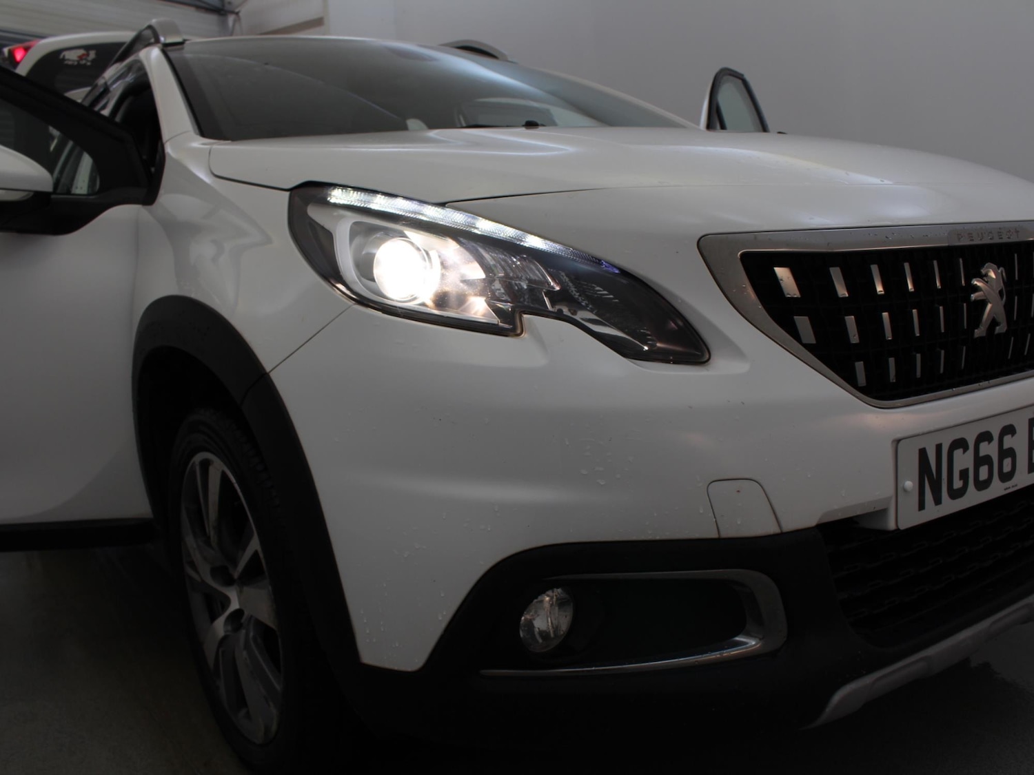 Used Peugeot 2008 2017 for sale - 76594406: Photo 25