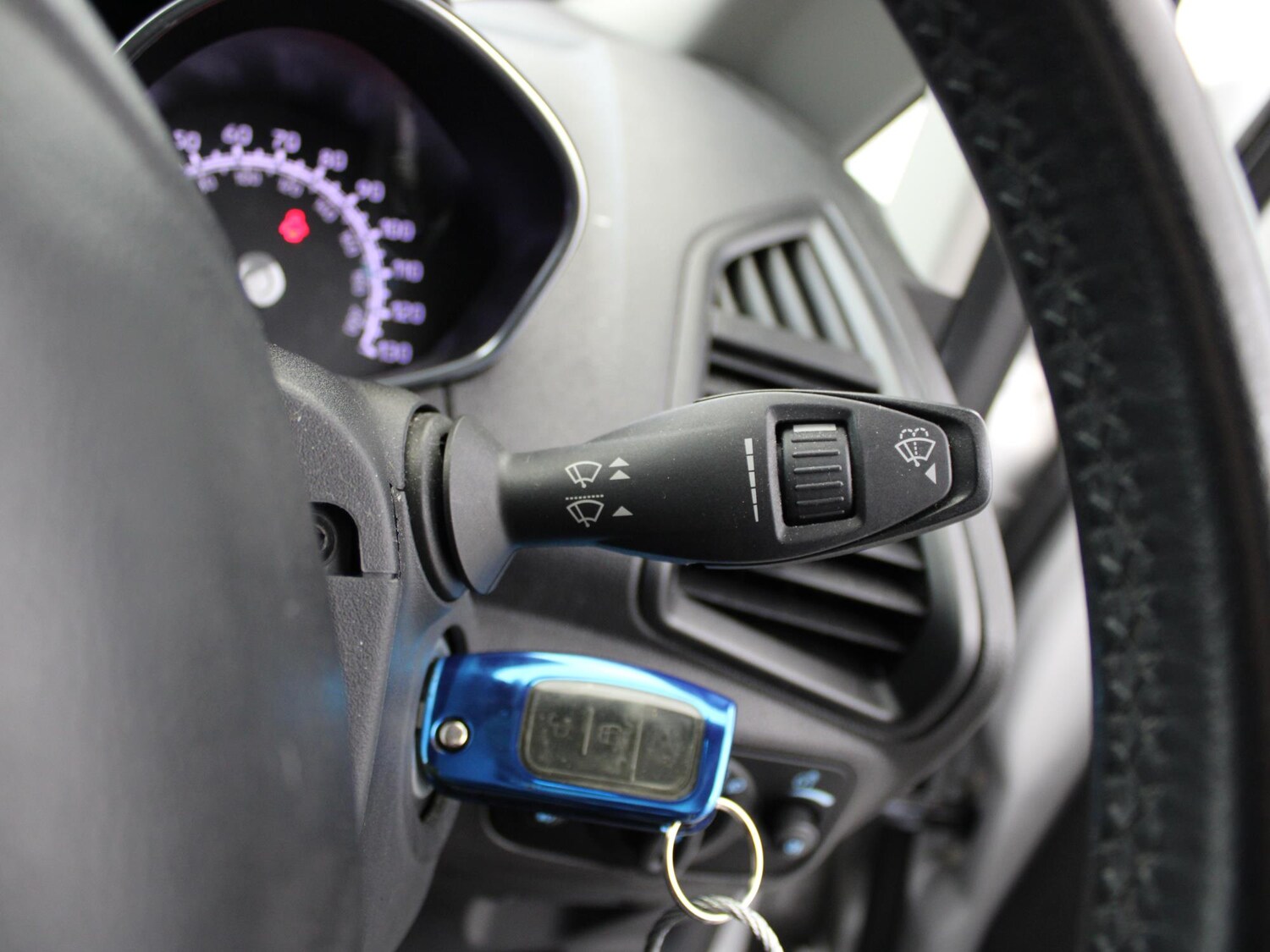 Used Ford Ecosport 2018 for sale - 77443850: Photo 25