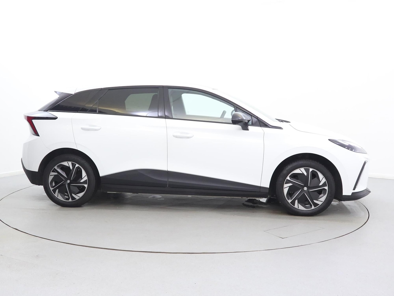 Used MG MG4 2023 for sale - 76755411: Photo 8