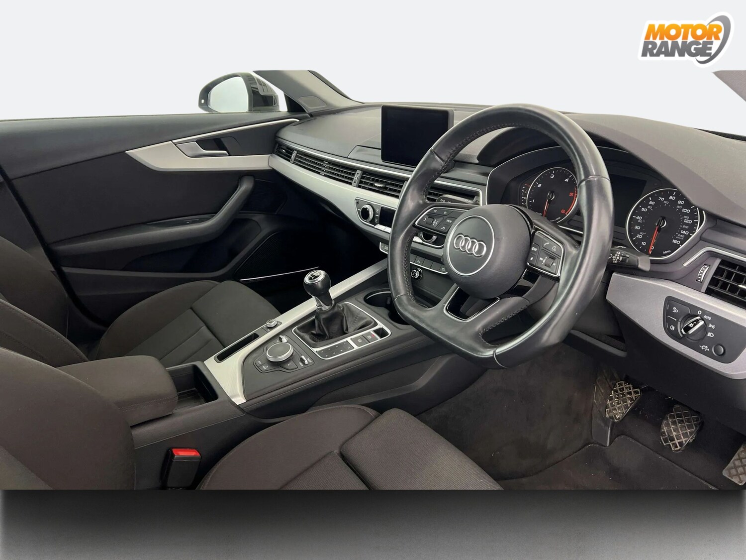 Used Audi A4 2017 for sale - 78052790: Photo 8