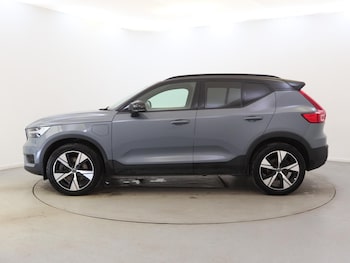 Used Volvo XC40 2022 for sale - 75392825: Photo