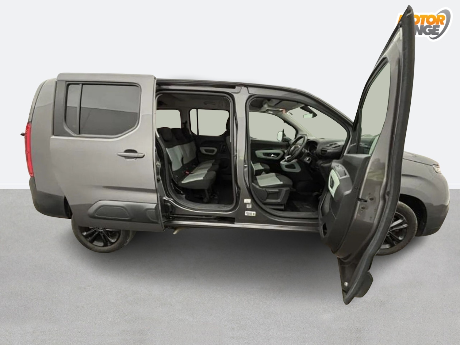 Used Citroen Berlingo 2021 for sale - 76300185: Photo 2