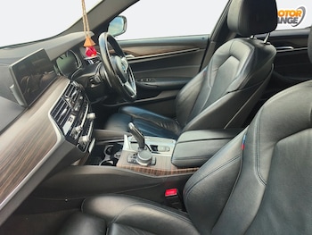 Used BMW 5 Series 2018 for sale - 76692358: Photo