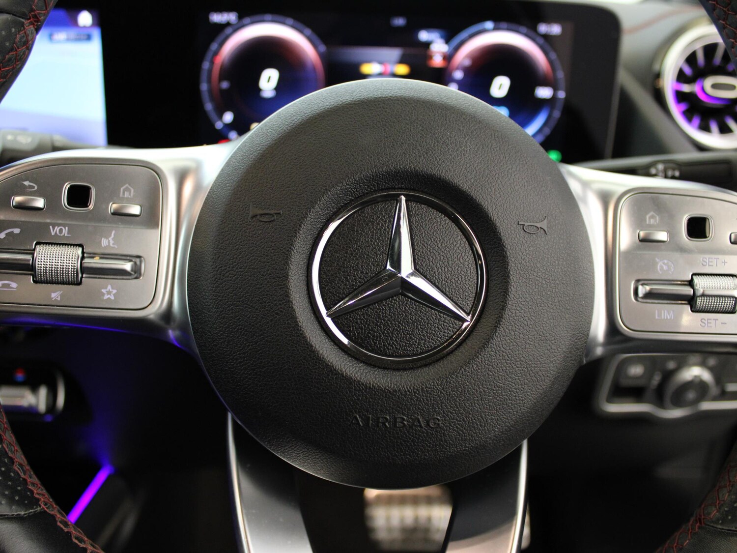 Used Mercedes-Benz EQA 2022 for sale - 76916442: Photo 35