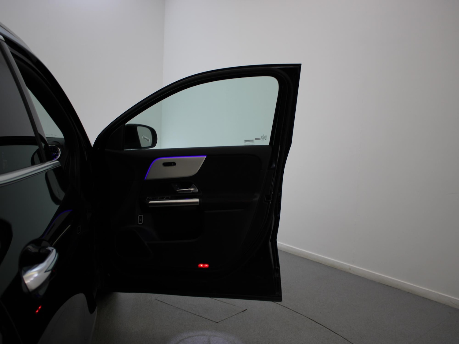 Used Mercedes-Benz EQA 2022 for sale - 76916442: Photo 40