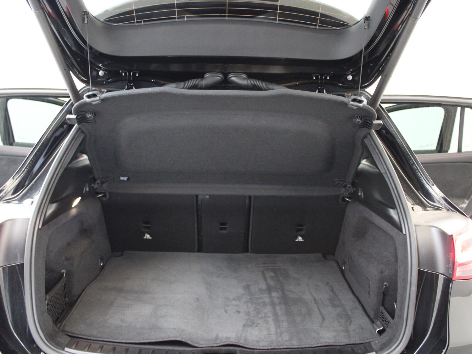 Used Mercedes-Benz EQA 2022 for sale - 76916442: Photo 44