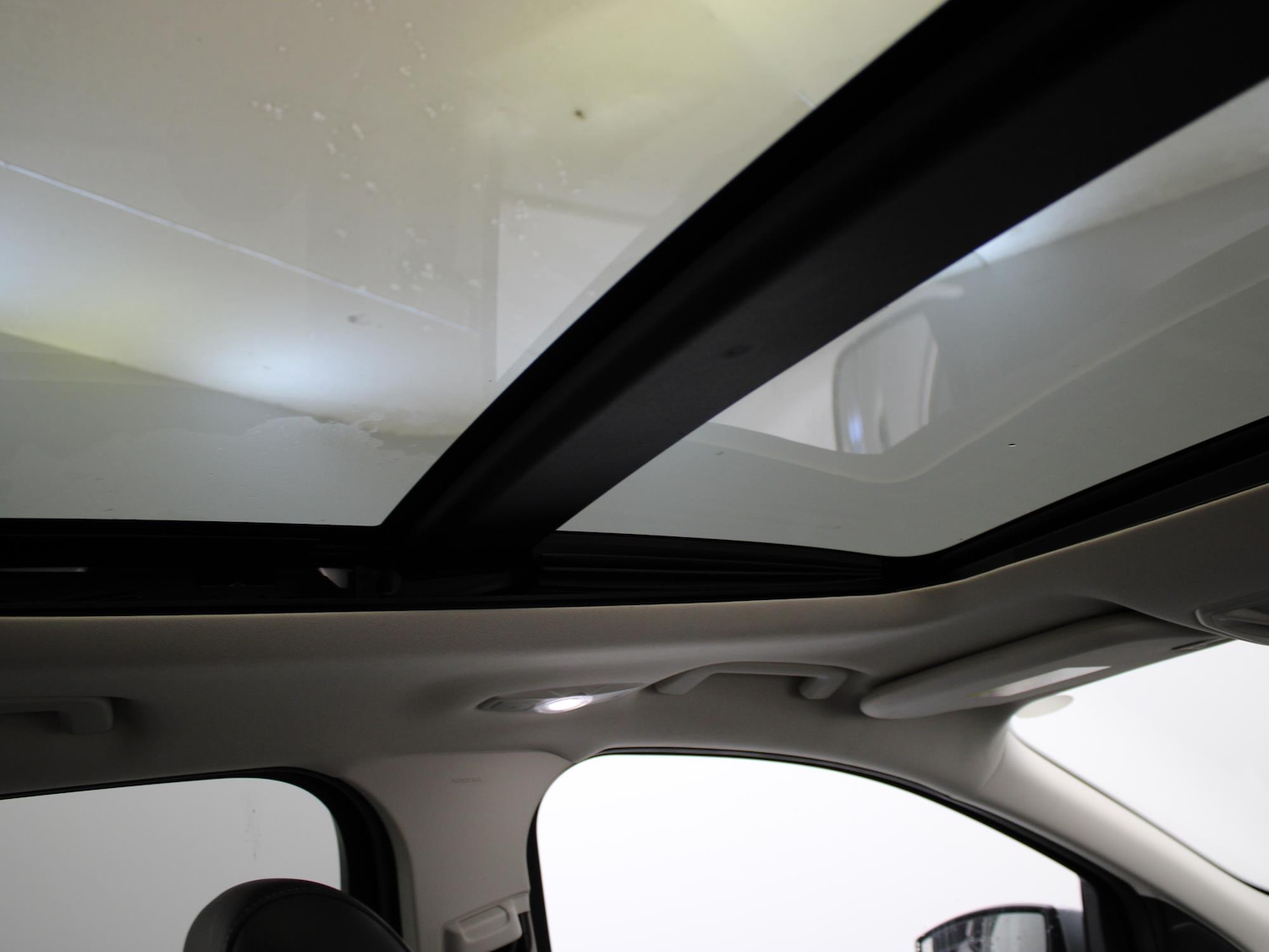 Used Ford Kuga 2016 for sale - 78218344: Photo 13