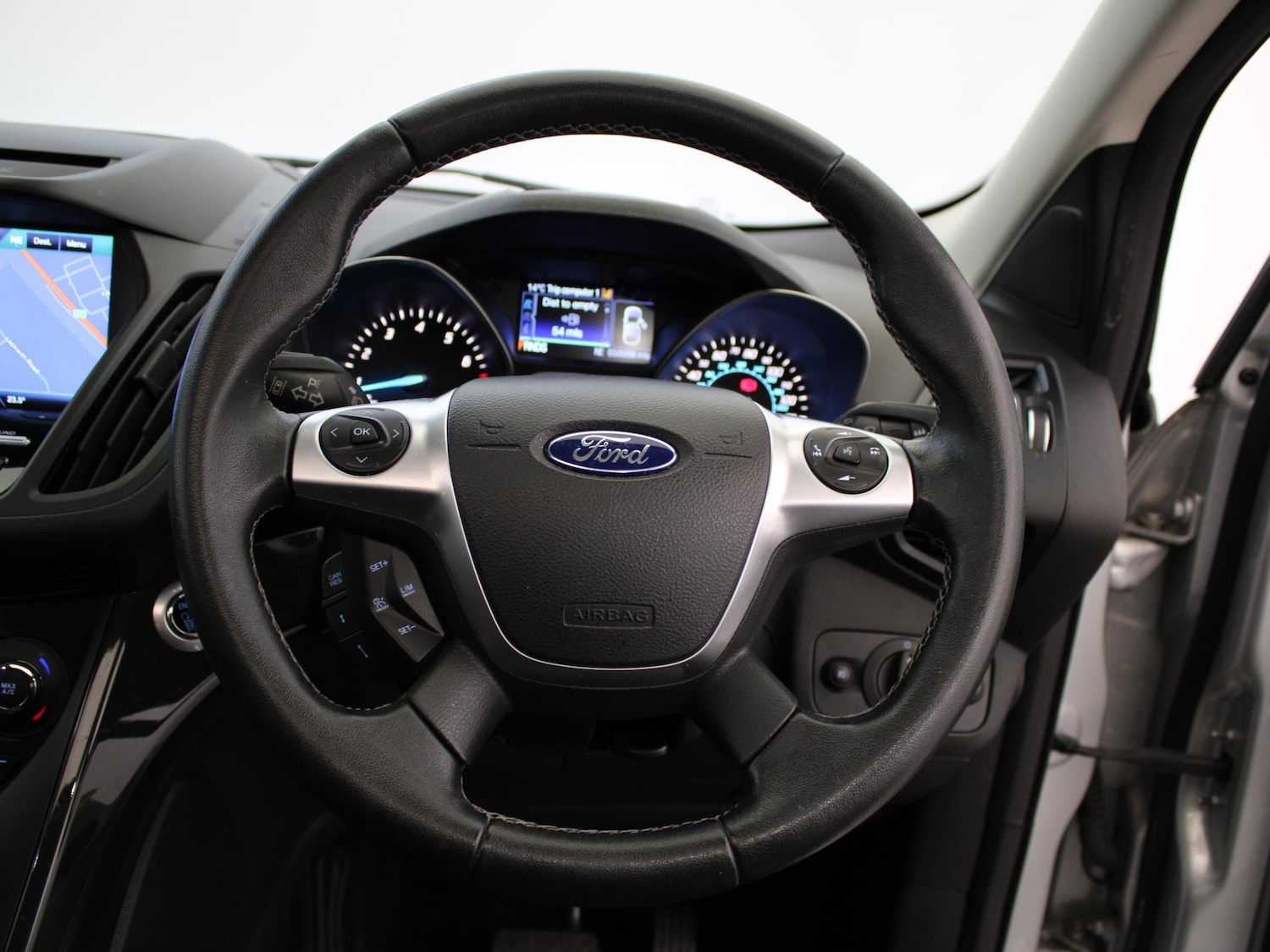 Used Ford Kuga 2016 for sale - 78218344: Photo 26