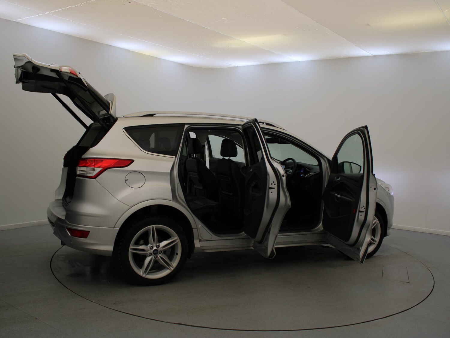 Used Ford Kuga 2016 for sale - 78218344: Photo 34