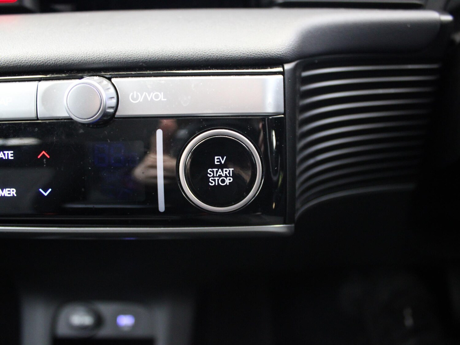 Used Hyundai IONIQ 5 2023 for sale - 76755405: Photo 15