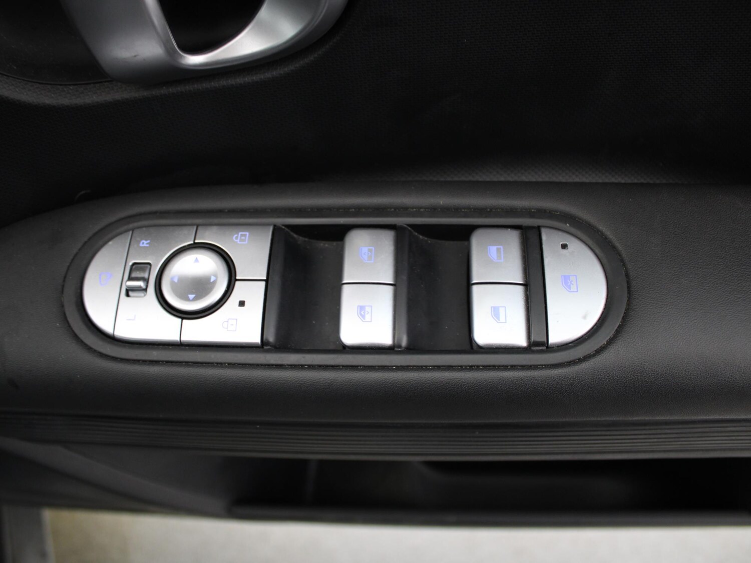 Used Hyundai IONIQ 5 2023 for sale - 76755405: Photo 38