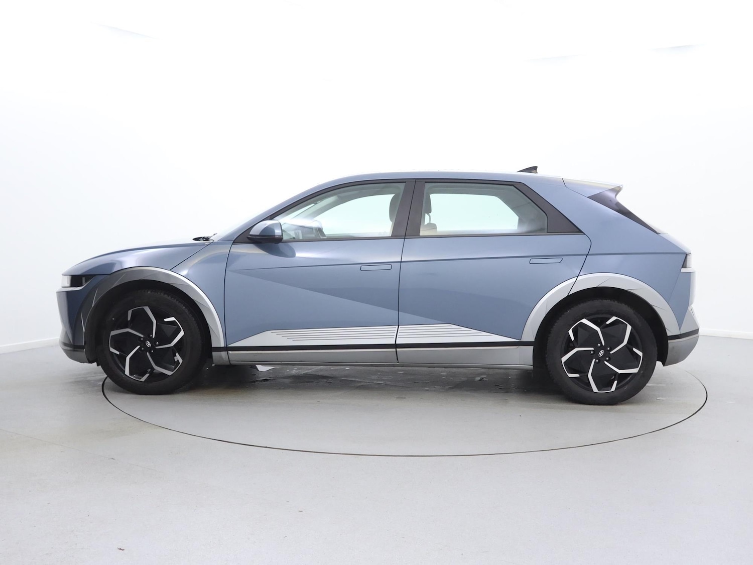 Used Hyundai IONIQ 5 2023 for sale - 76755405: Photo 4