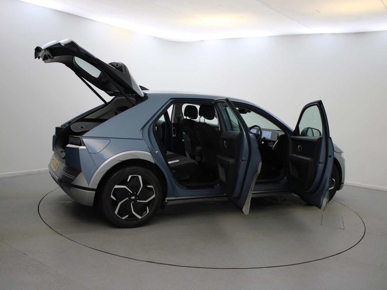 Used Hyundai IONIQ 5 2023 for sale - 76755405: Photo 41