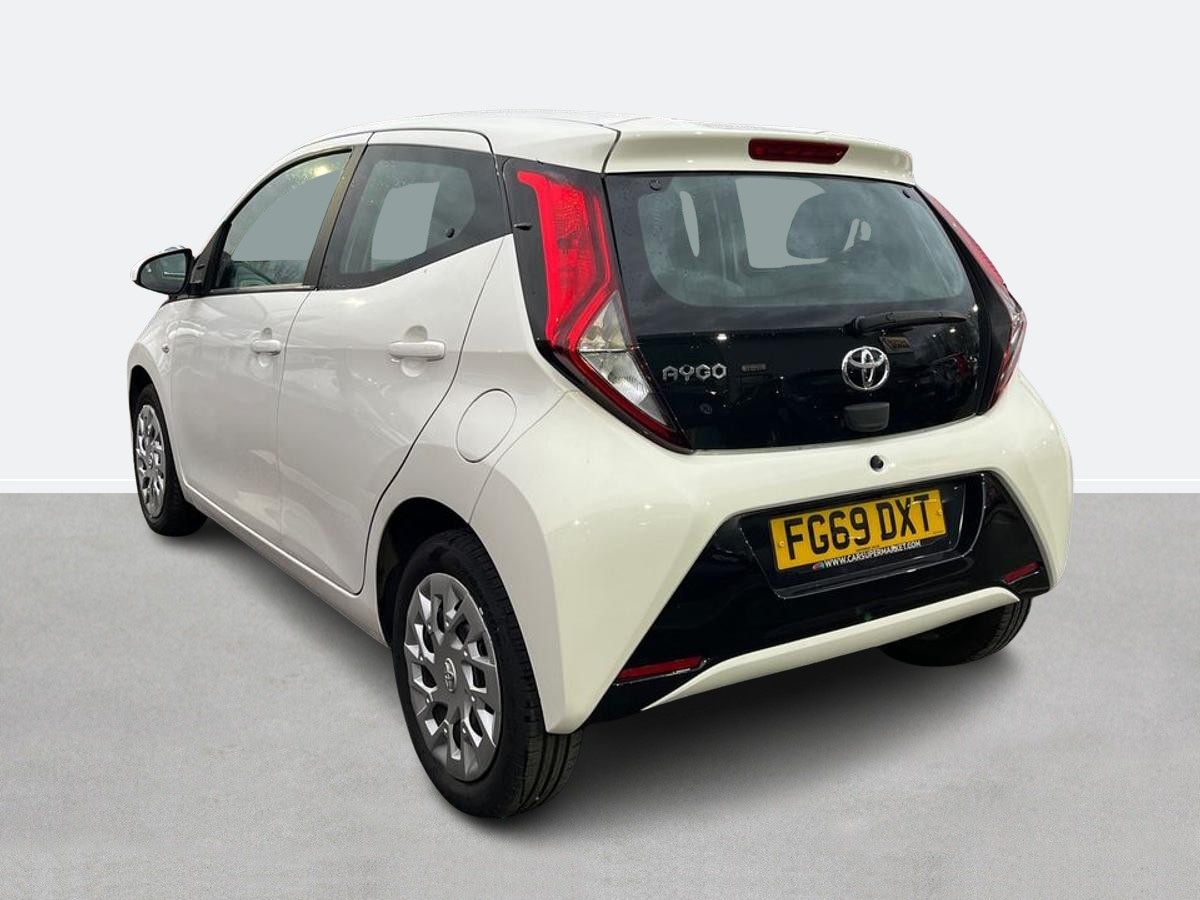 Used Toyota AYGO 2019 for sale - 77099675: Photo 4