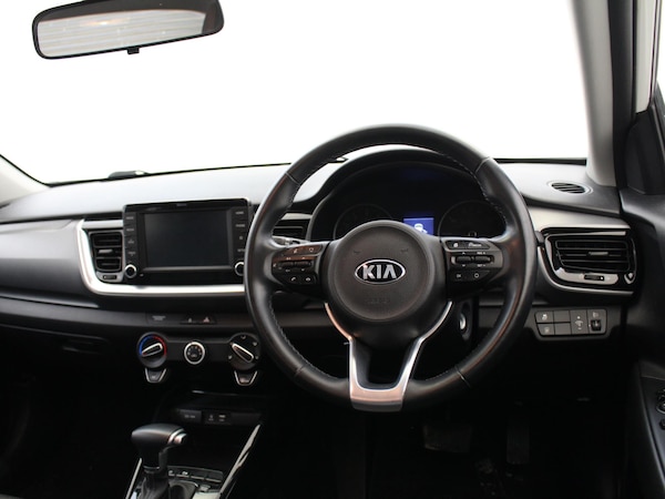Used Kia Stonic 2020 for sale - 75343840: Photo 14