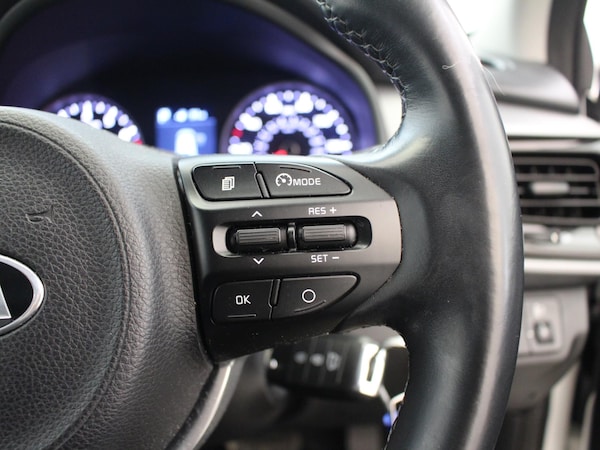 Used Kia Stonic 2020 for sale - 75343840: Photo 26