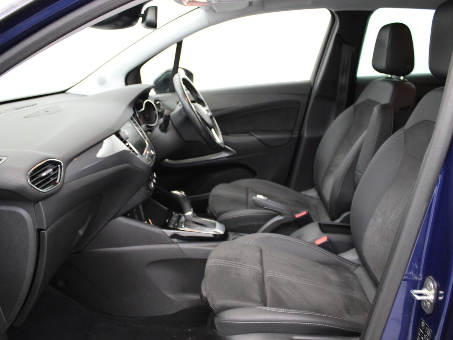 Used Vauxhall Crossland 2022 for sale - 77294532: Photo 10