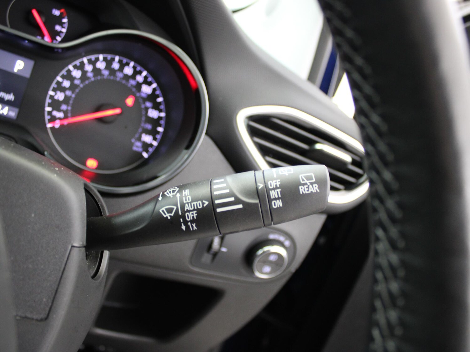 Used Vauxhall Crossland 2022 for sale - 77294532: Photo 31