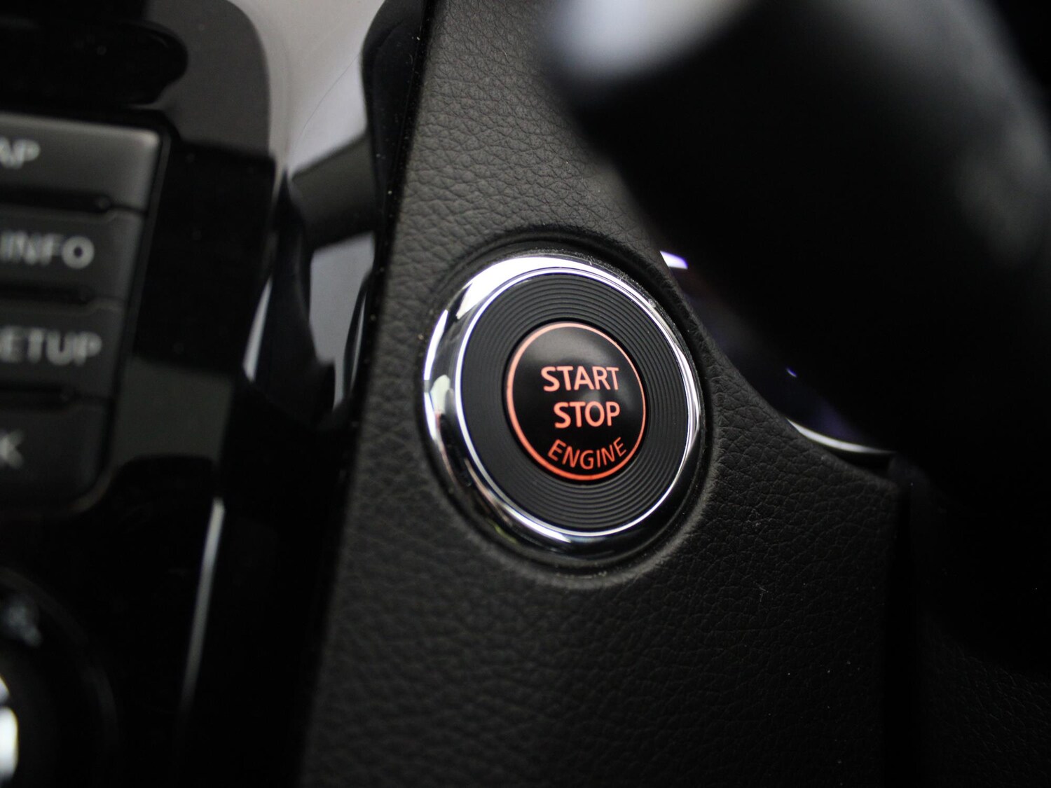 Used Nissan Qashqai 2017 for sale - 77686988: Photo 18