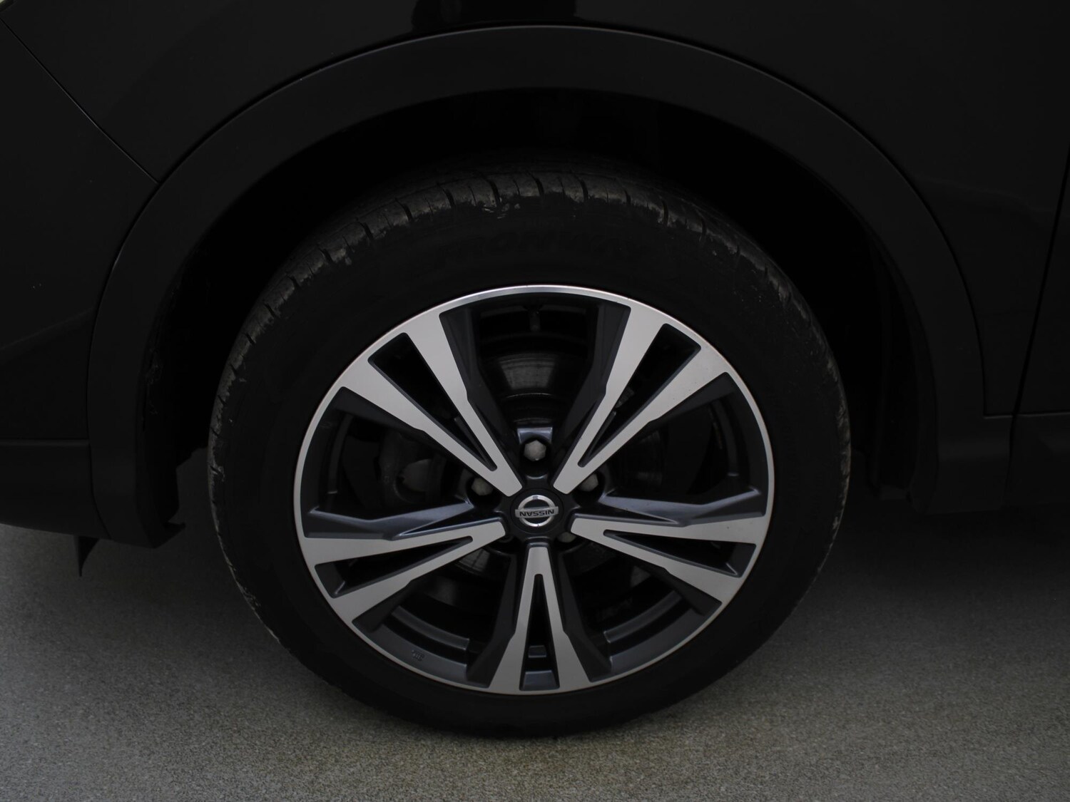 Used Nissan Qashqai 2017 for sale - 77686988: Photo 42