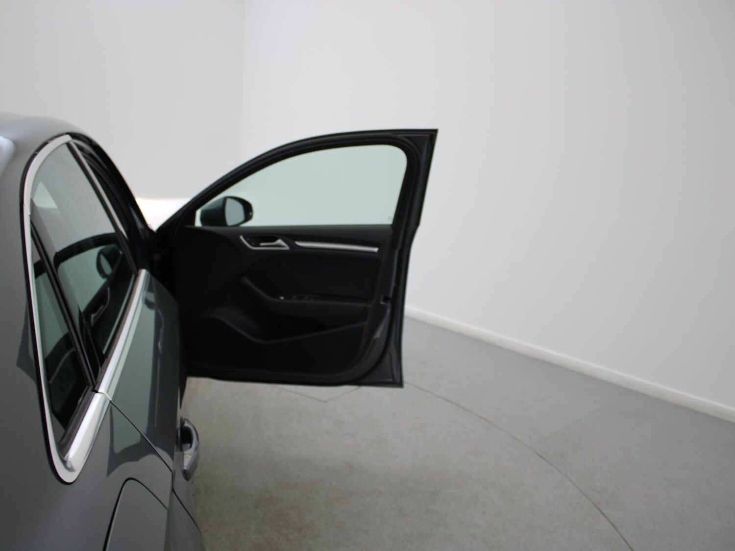 Used Audi A3 2018 for sale - 77687118: Photo 32