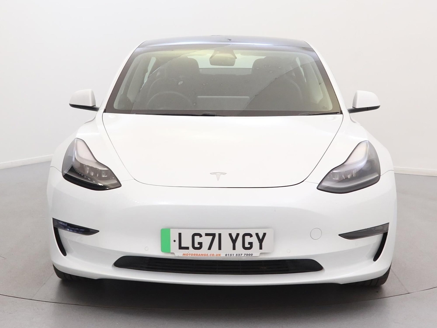 Used Tesla Model 3 2021 for sale - 76128341: Photo 2