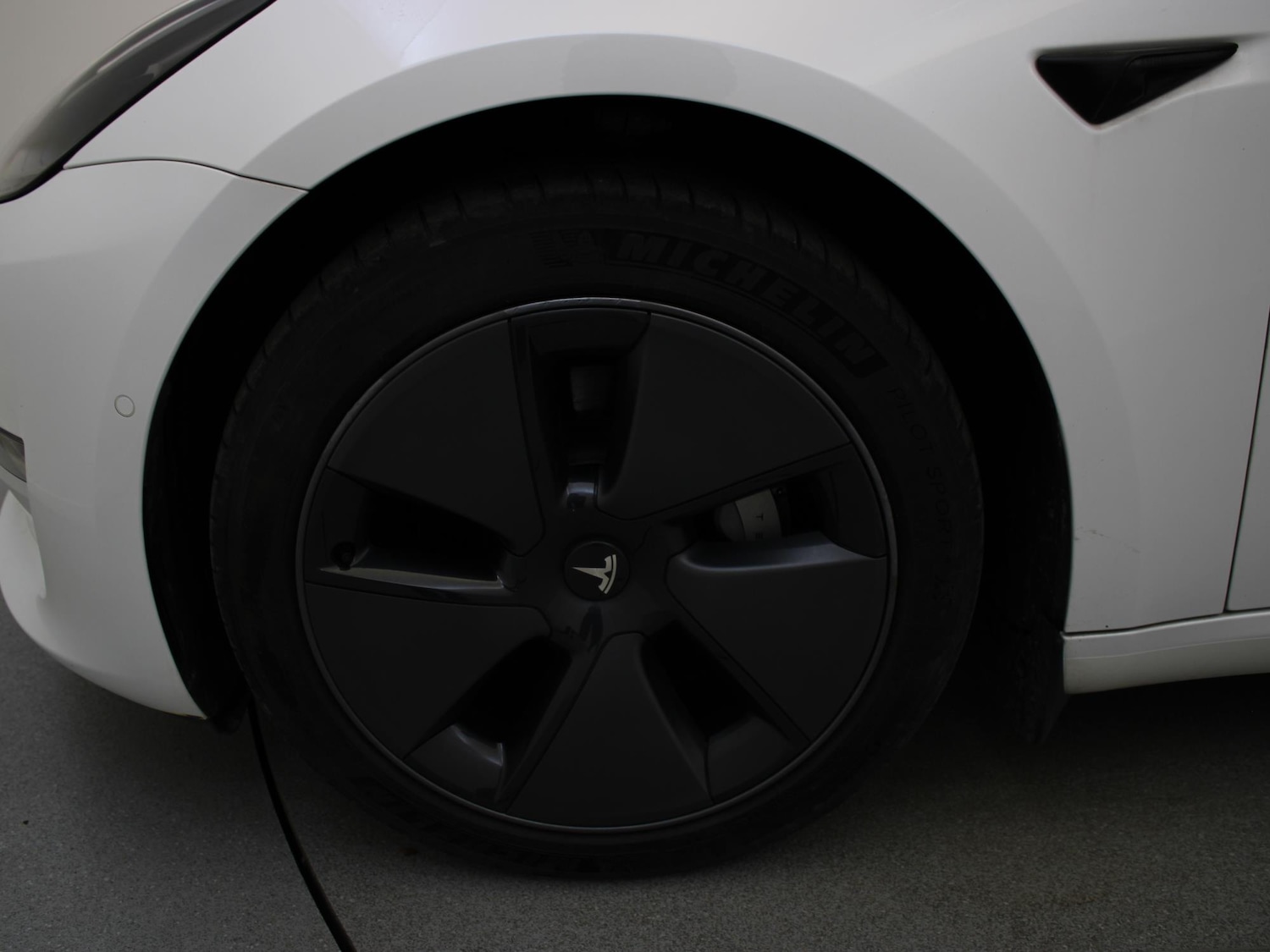 Used Tesla Model 3 2021 for sale - 76128341: Photo 50