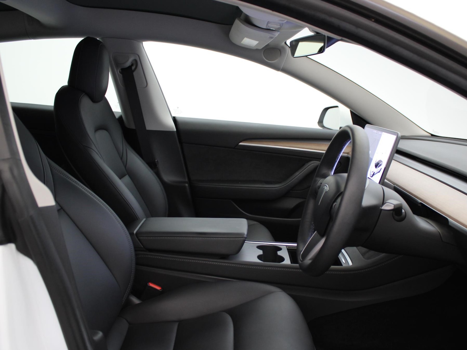 Used Tesla Model 3 2021 for sale - 76128341: Photo 9