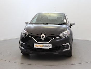 Used Renault Captur 2018 for sale - 76157955: Photo