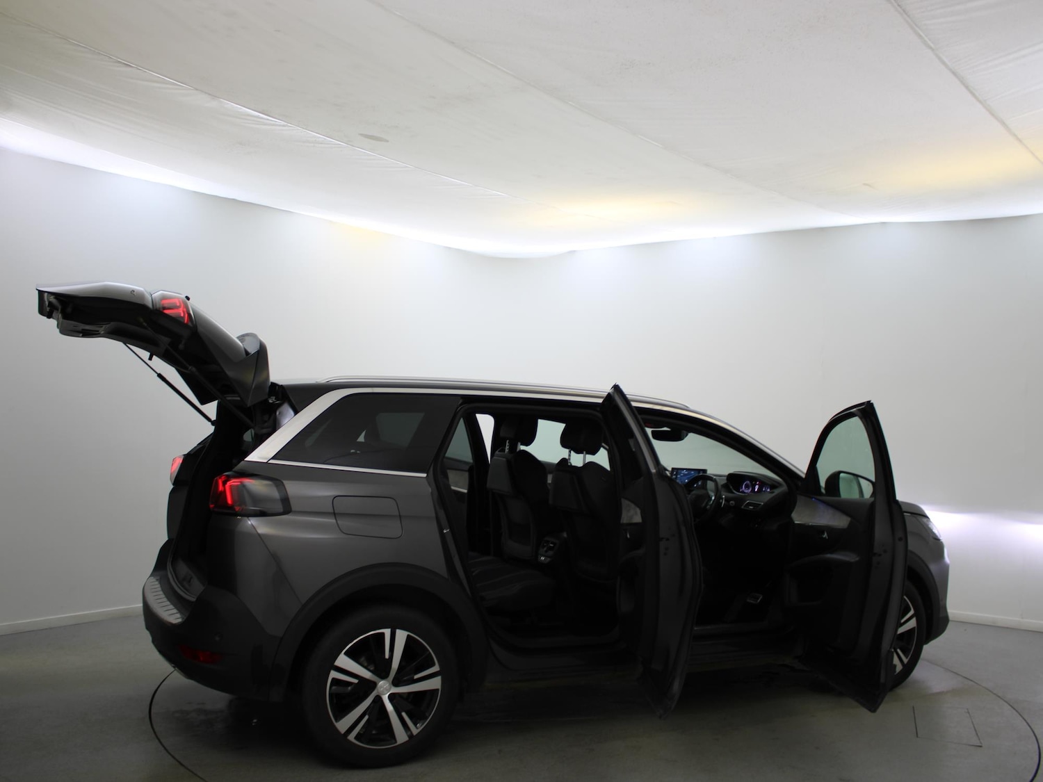 Used Peugeot 5008 2022 for sale - 77561210: Photo 42