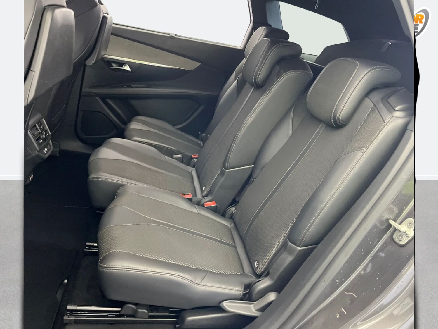 Used Peugeot 5008 2022 for sale - 77561210: Photo 6