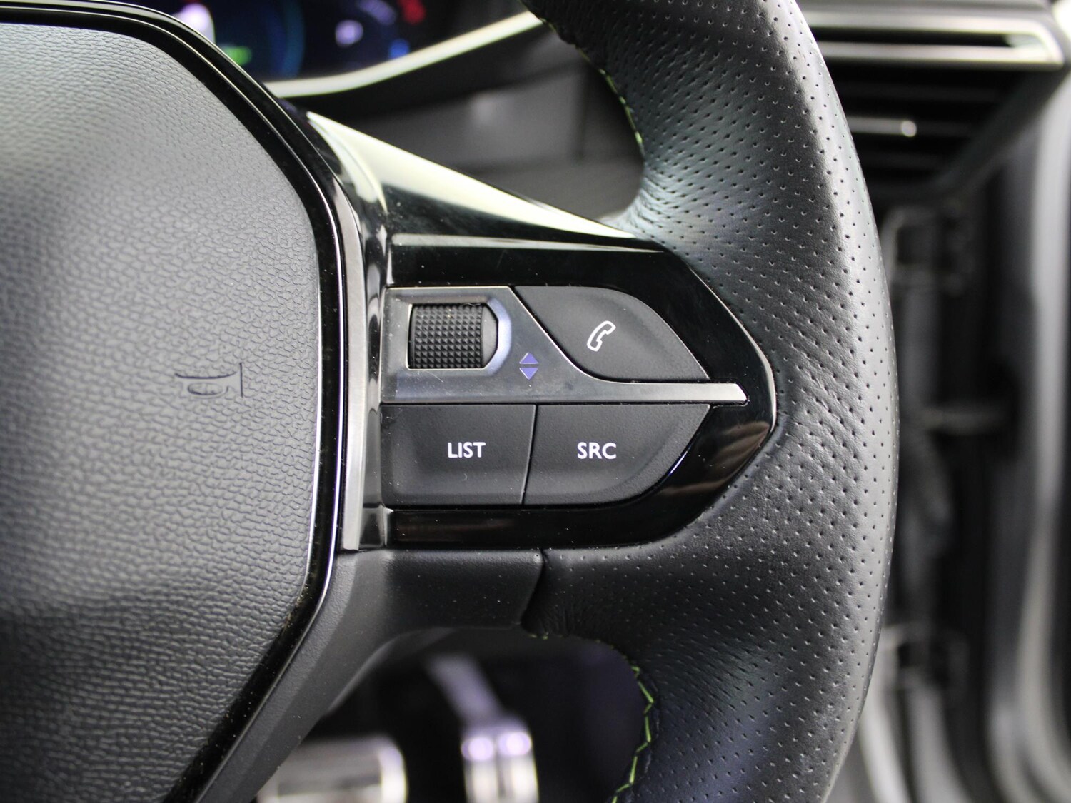 Used Peugeot 2008 2022 for sale - 76502890: Photo 28