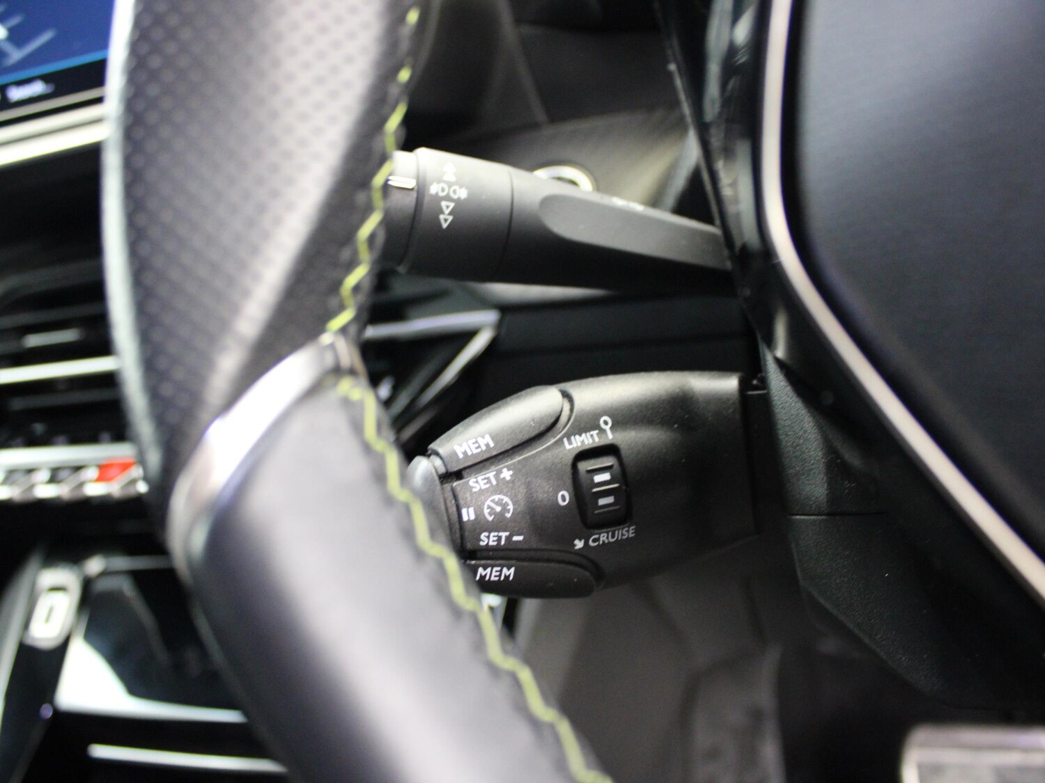 Used Peugeot 2008 2022 for sale - 76502890: Photo 29