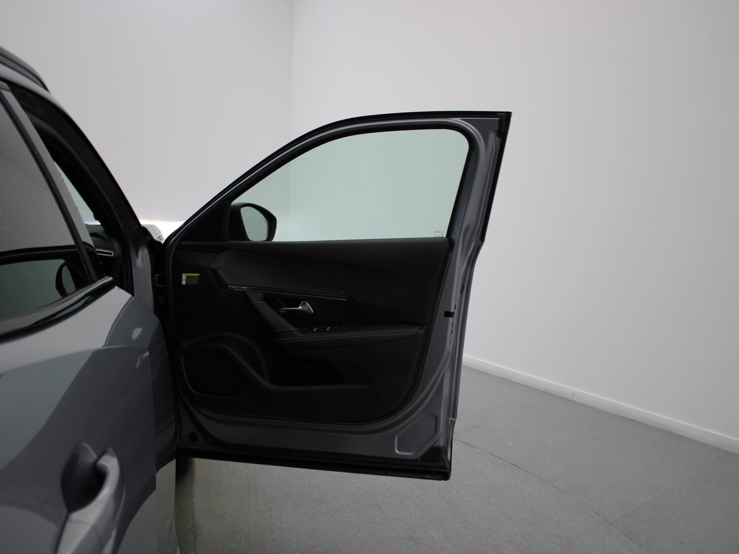 Used Peugeot 2008 2022 for sale - 76502890: Photo 32